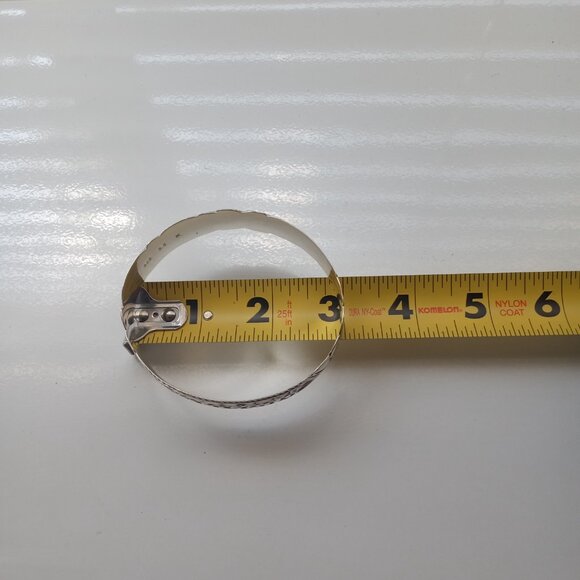 Sterling Silver Kuuipo Bangle Hawaiian Bracelet - Picture 7 of 8